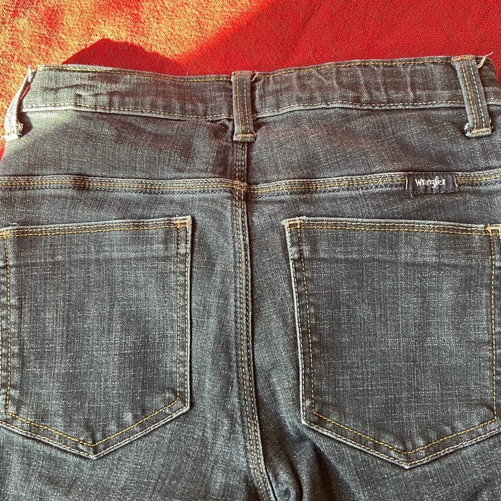 Boy’s Wrangler Jeans Size 12 Regular - Picture 4 of 6